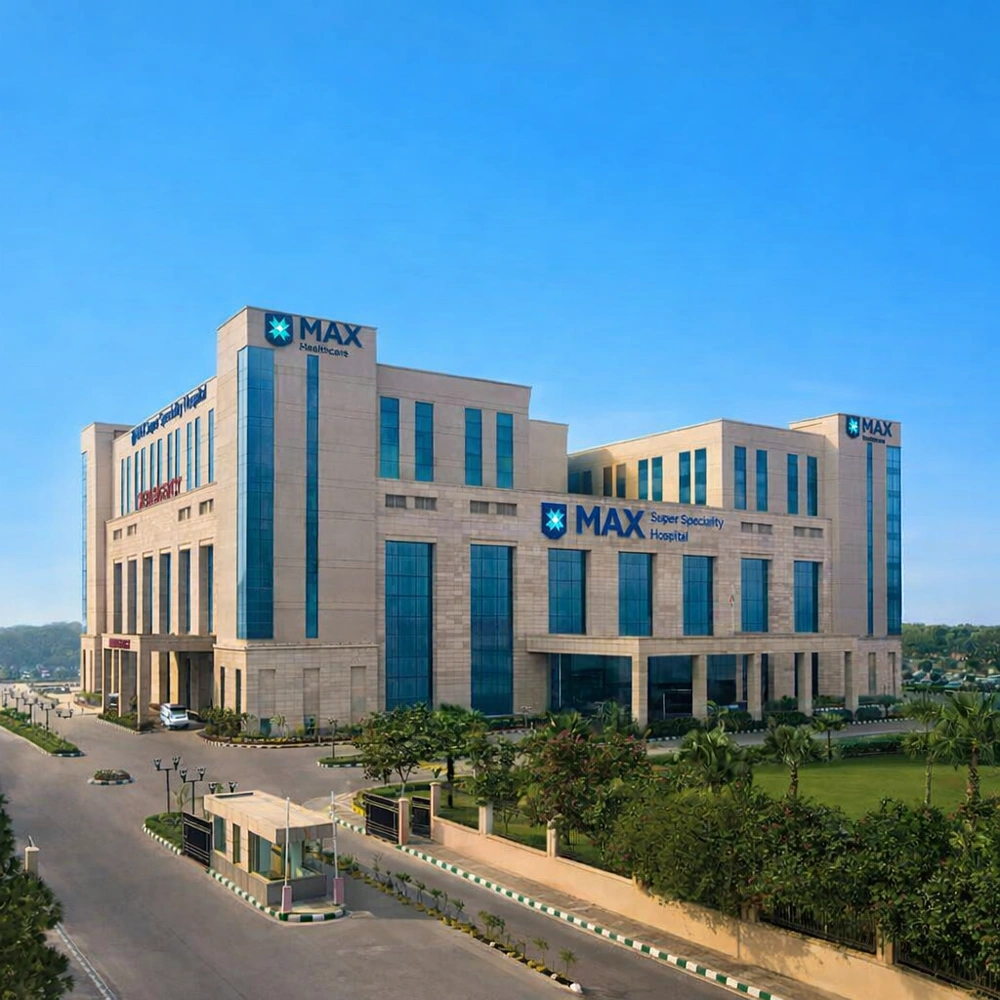 Max Super Speciality Hospital , Noida